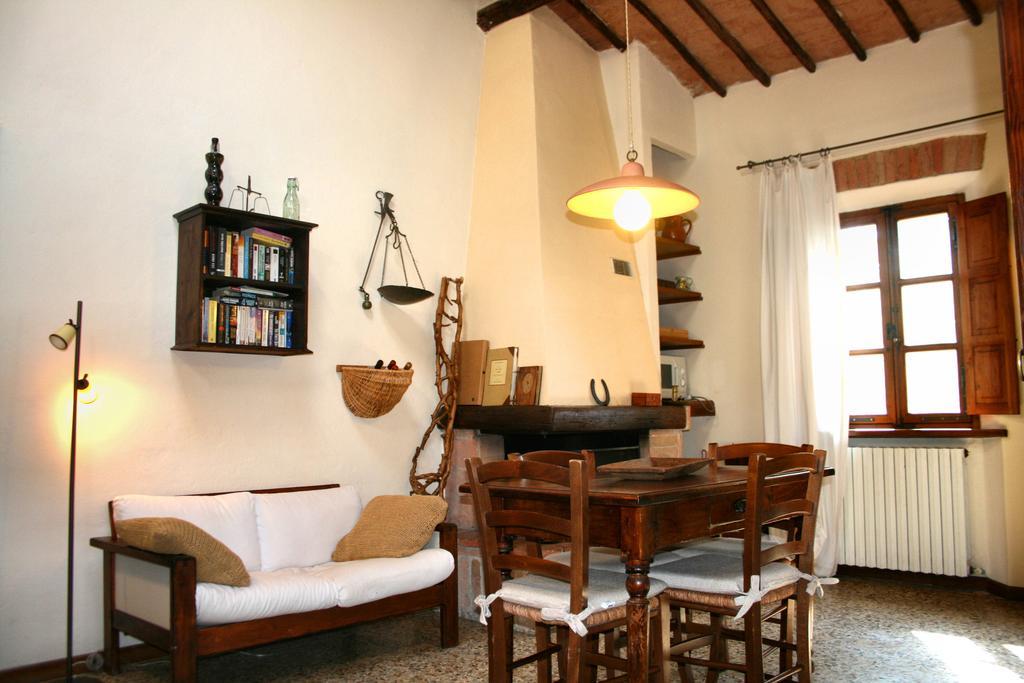 Agriturismo Poggio Salvi Sovicille Quarto foto